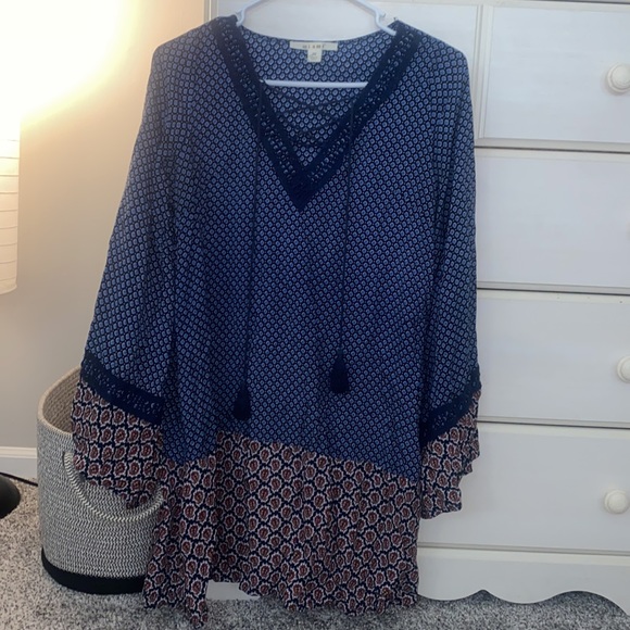 Brand new dress - Picture 2 of 2